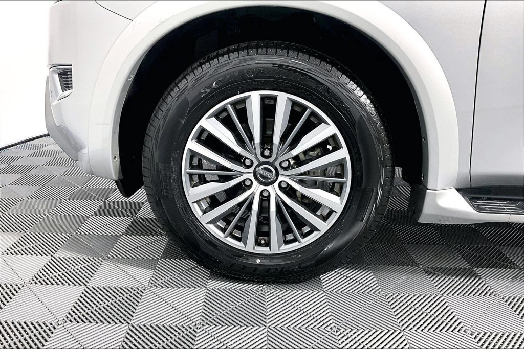 Used 2021 Nissan Armada SL w/ Captain's Chairs Package RWD image 8