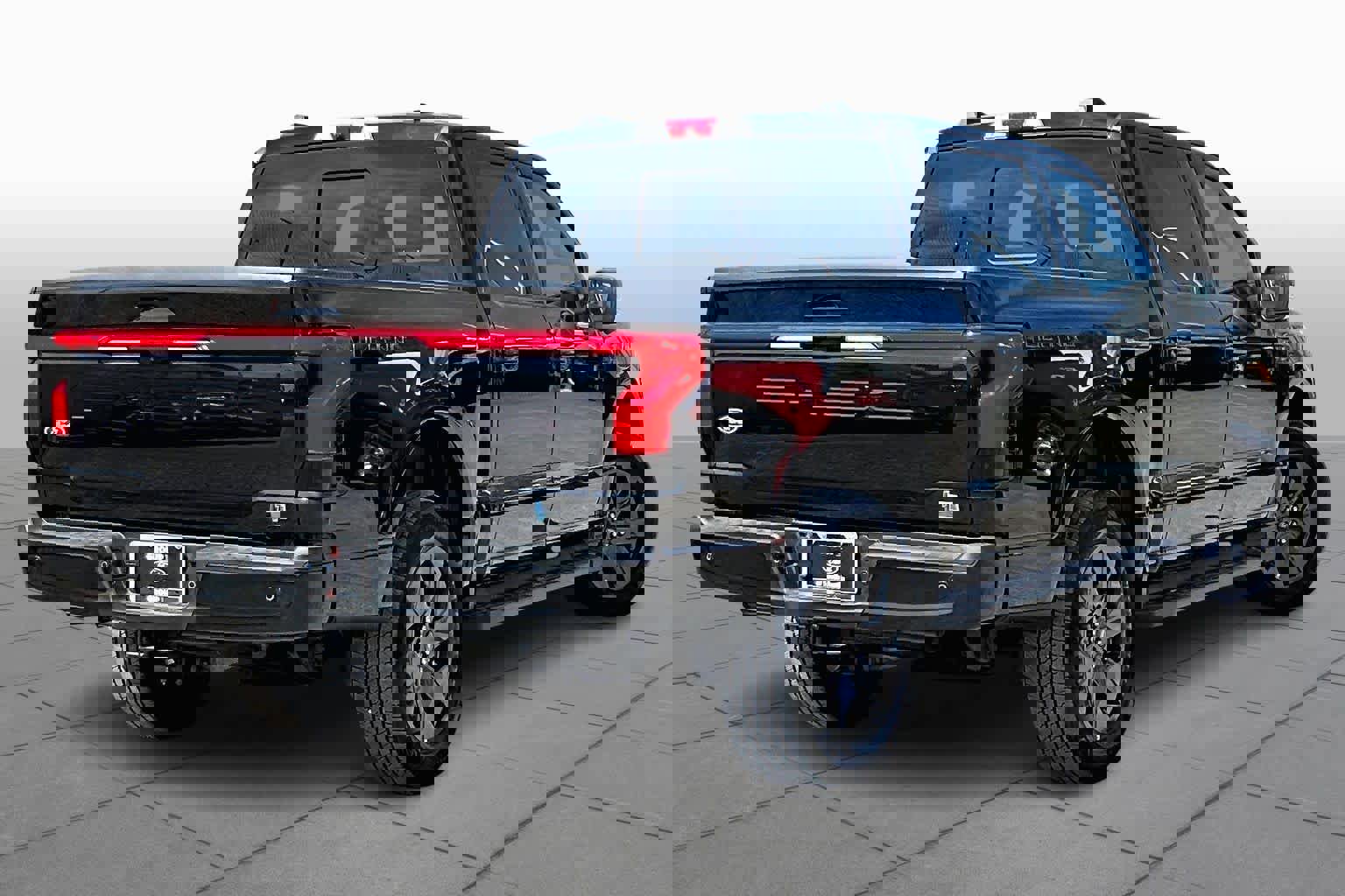 Certified 2025 Ford F150 Lightning Lariat w/ Max Trailer Tow Package image 12