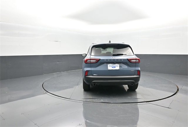 Certified 2025 Ford Escape ST-Line Elite image 6