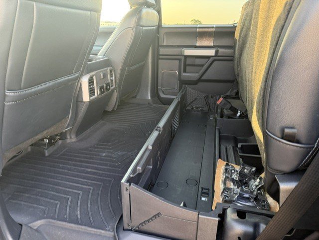 Certified 2022 Ford F350 Lariat w/ Tremor Off-Road Package AWD/4WD image 27