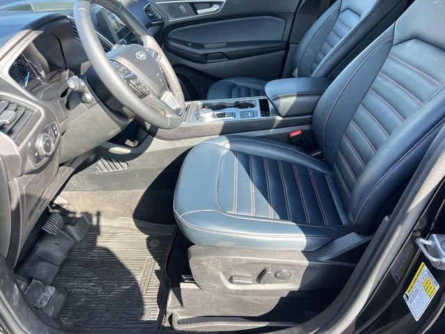 Certified 2024 Ford Edge SEL w/ Sport Appearance Package AWD/4WD image 19