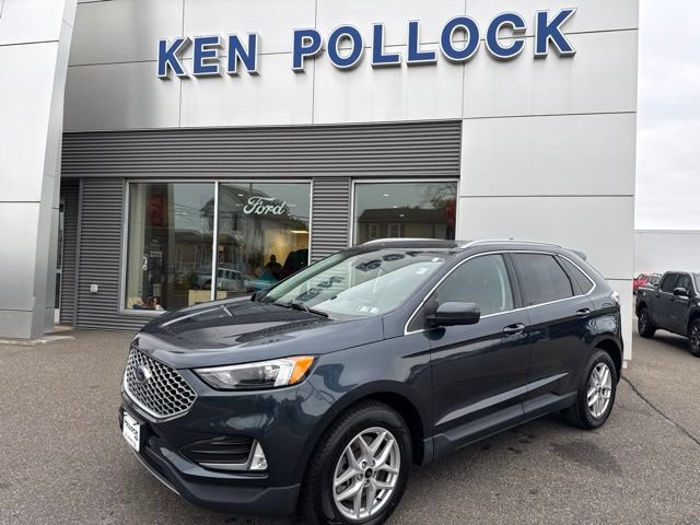 Certified 2024 Ford Edge SEL w/ Convenience Package AWD/4WD image 2