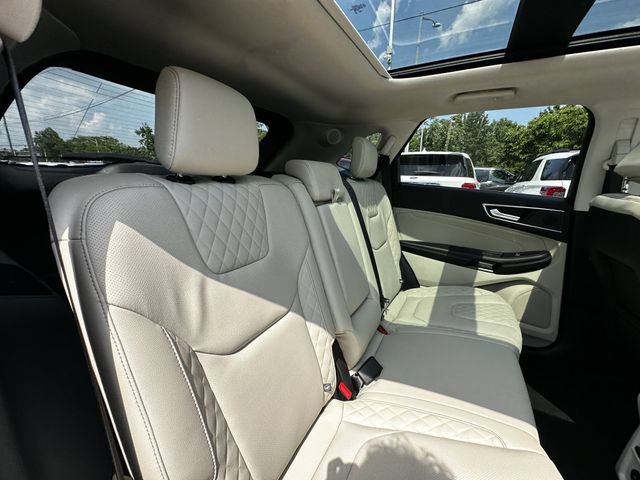 Certified 2024 Ford Edge Titanium w/ Titanium Elite Package AWD/4WD image 39