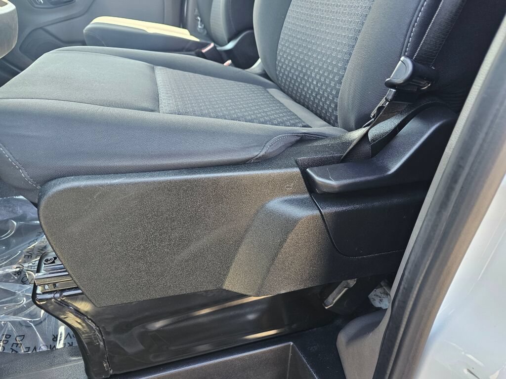 Certified 2025 Ford Transit 250 Low Roof w/ Exterior Upgrade Package RWD image 17