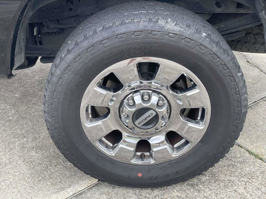 Certified 2023 Ford F250 Lariat w/ Lariat Ultimate Package AWD/4WD image 9