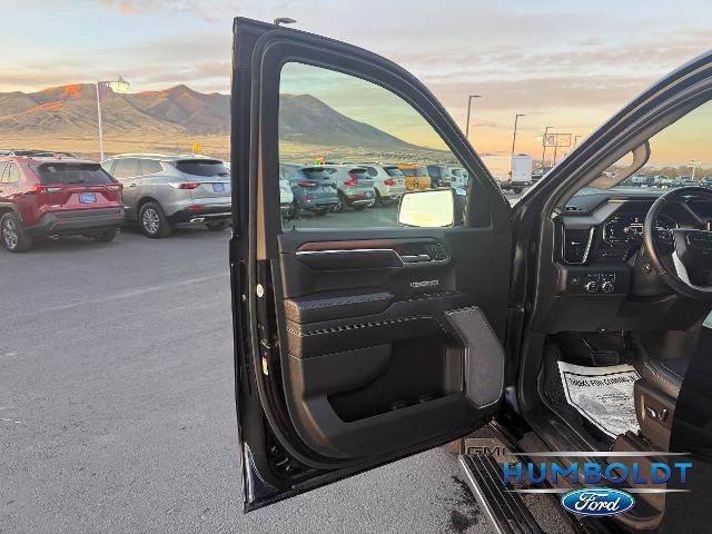 Used 2024 GMC Sierra 1500 Denali image 10