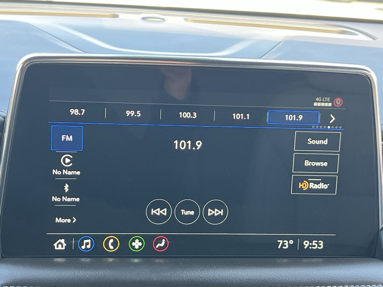 Used 2021 GMC Yukon XL SLE AWD/4WD image 26