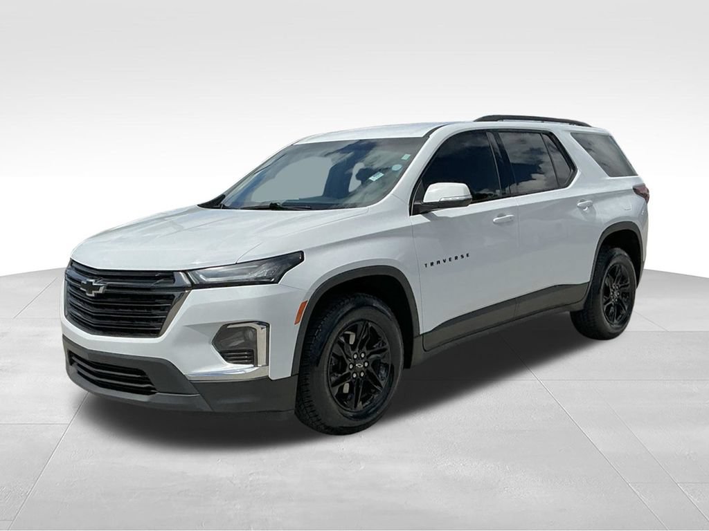 Used 2023 Chevrolet Traverse LT