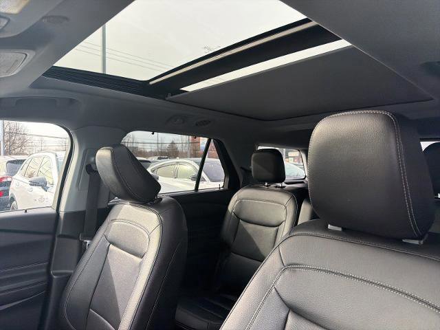 Certified 2022 Ford Explorer Limited w/ Limited Technology Package image 27