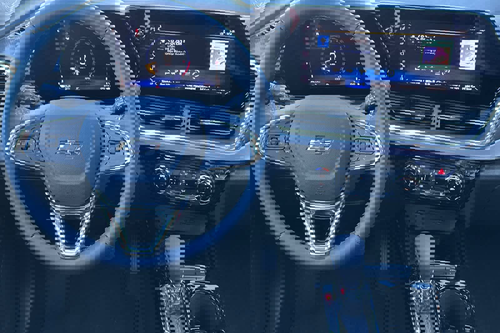 Used 2026 Chevrolet Trax ACTIV w/ Sunroof Package image 14