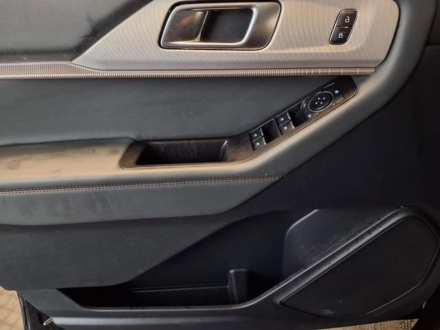 Certified 2025 Ford Explorer Active image 25