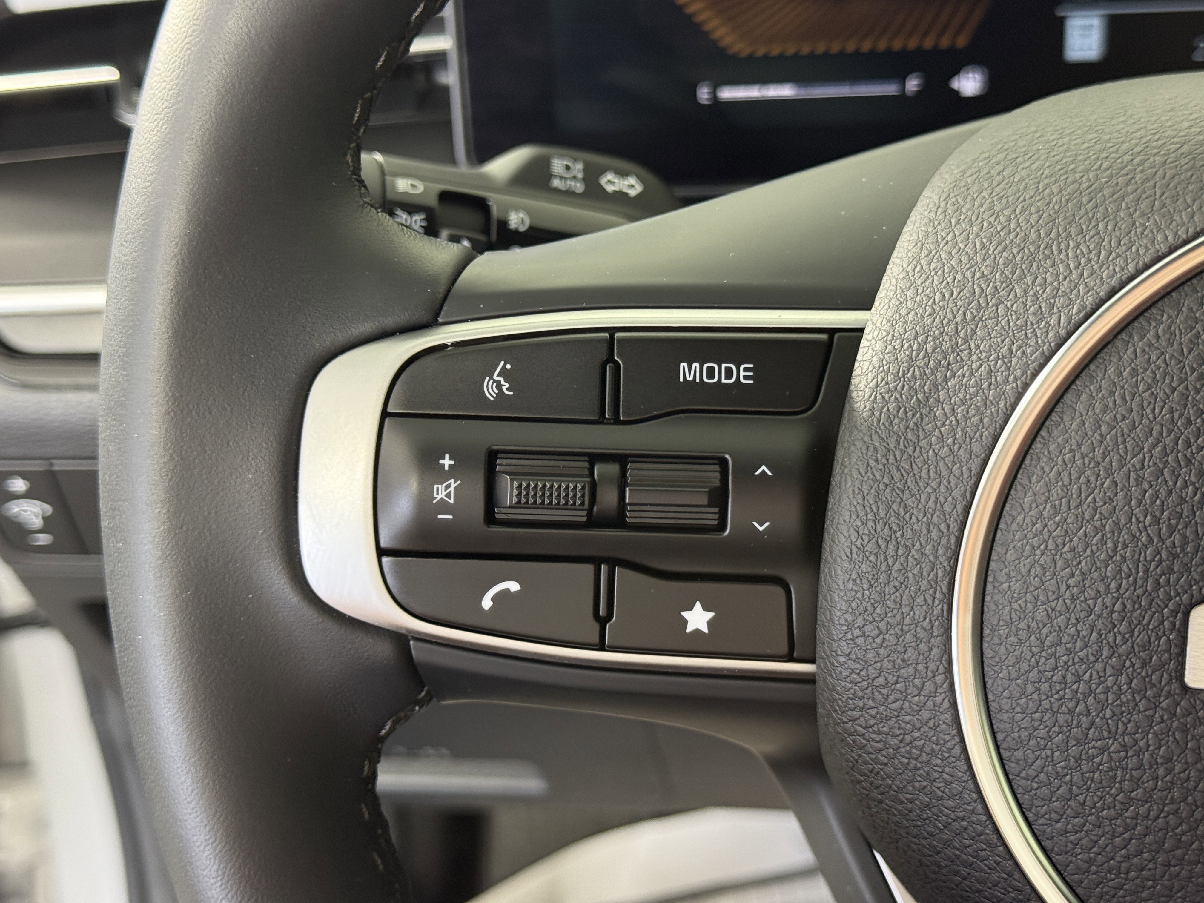 Used 2026 Kia K5 GT-Line w/ GT-Line Premium Package FWD image 23