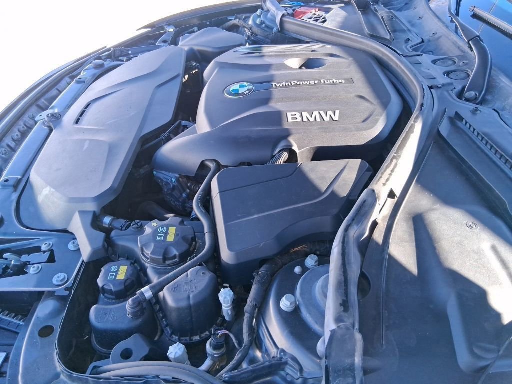 Used 2018 BMW 330i xDrive 330i xDrive w/ Convenience Package image 23