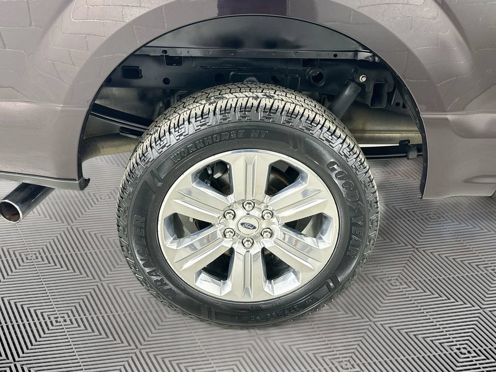 Certified 2019 Ford F150 XLT w/ Equipment Group 302A Luxury AWD/4WD image 31