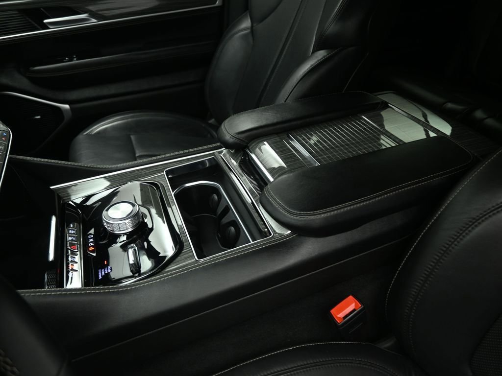 Used 2022 Jeep Wagoneer Series II image 19