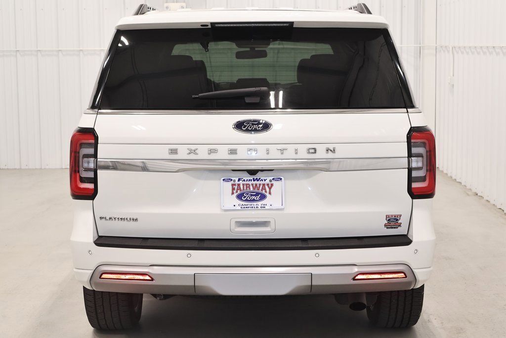 Certified 2024 Ford Expedition Platinum image 5
