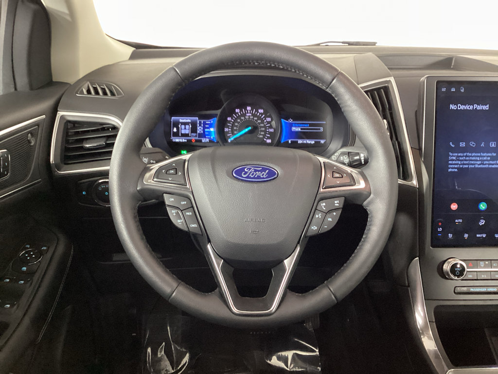 Certified 2024 Ford Edge Titanium AWD/4WD image 19