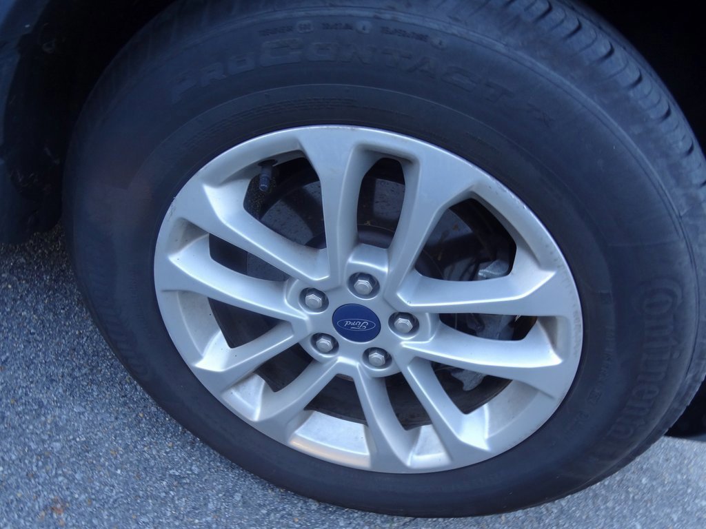 Certified 2022 Ford Escape SE image 12