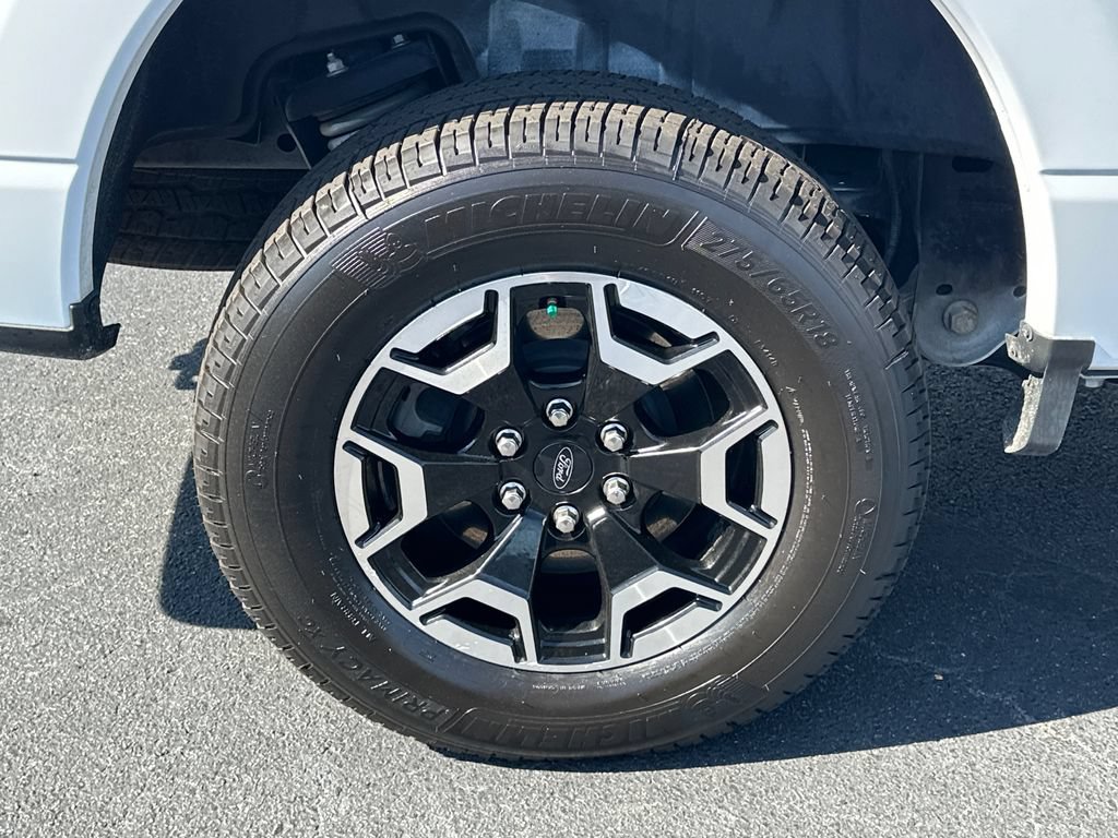Certified 2023 Ford F150 Lightning Pro AWD/4WD image 17