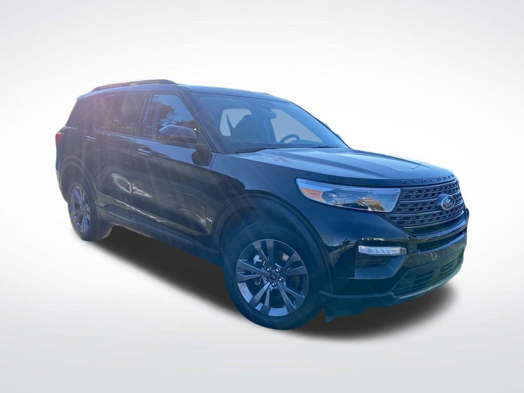 Certified 2023 Ford Explorer XLT w/ Equipment Group 202A image 52