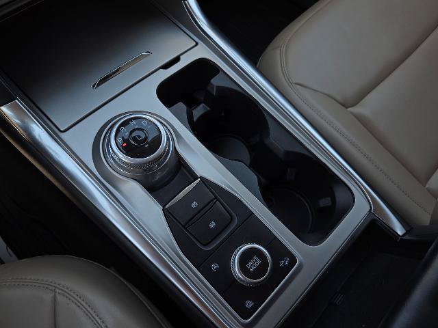 Certified 2021 Ford Explorer XLT w/ Equipment Group 202A AWD/4WD image 10