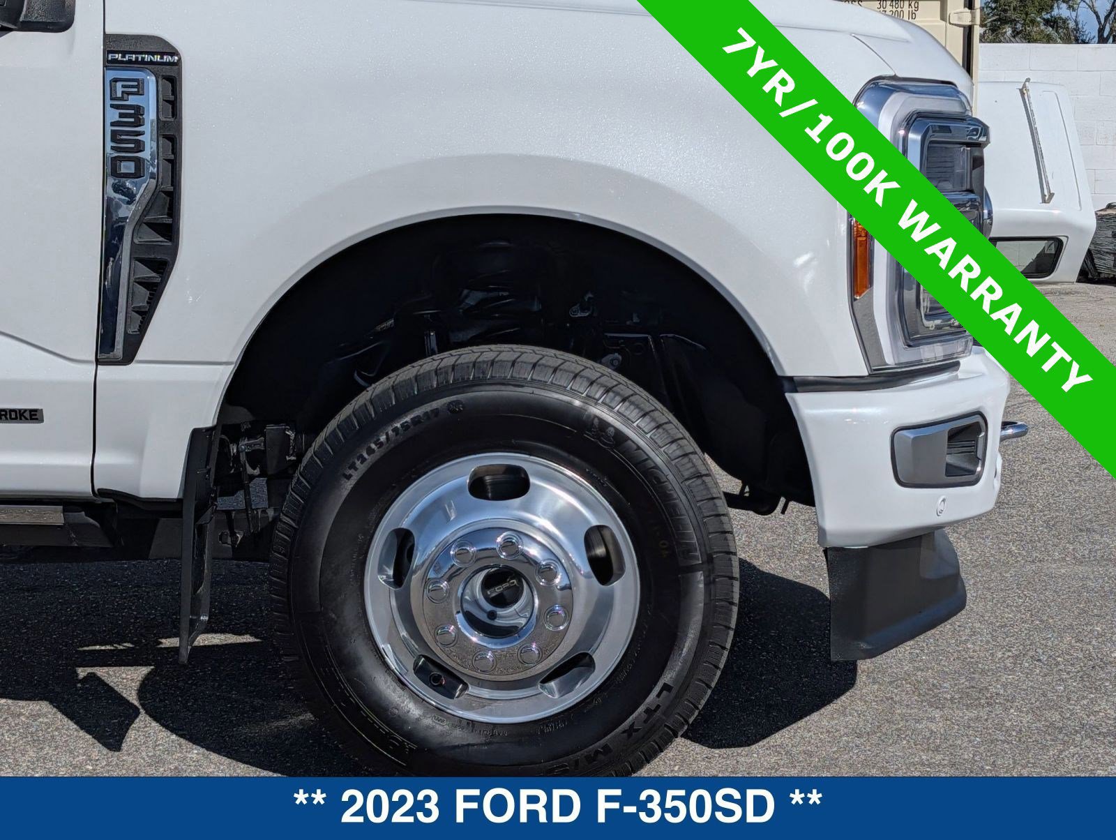 Certified 2023 Ford F350 Platinum w/ FX4 Off-Road Package image 12