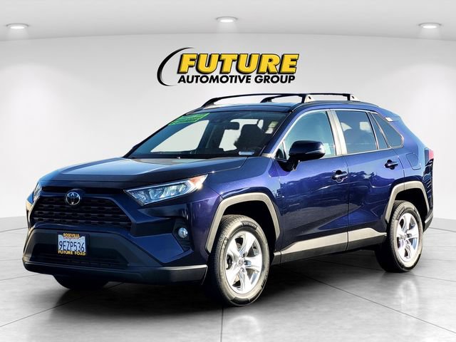Used 2020 Toyota RAV4 XLE w/ All Weather Liner Package FWD image 7