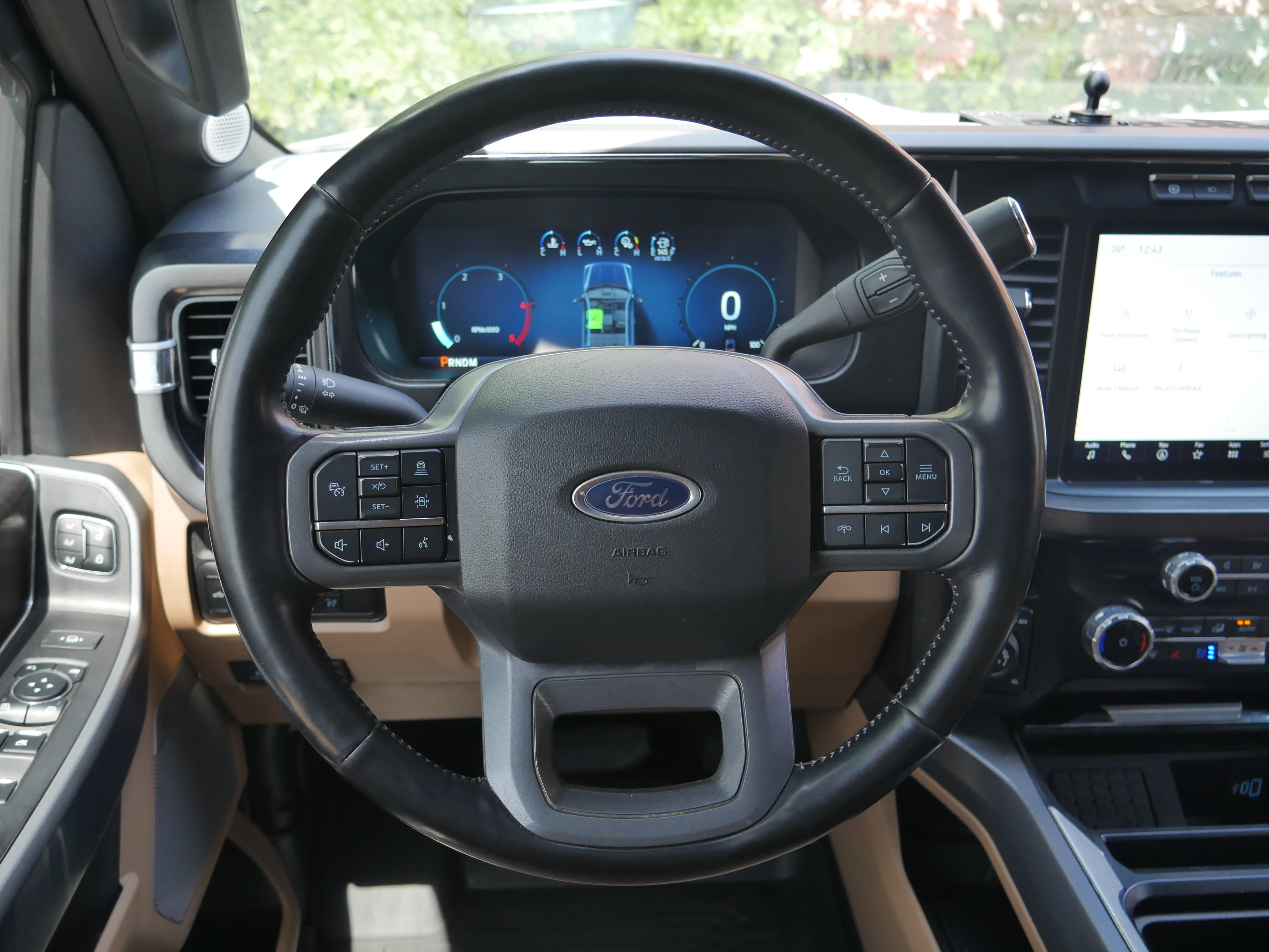 Certified 2023 Ford F250 Lariat w/ Lariat Ultimate Package AWD/4WD image 7
