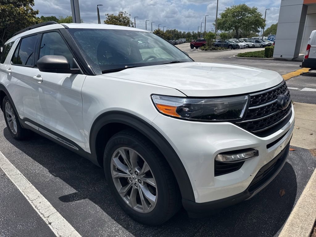 Certified 2023 Ford Explorer XLT w/ Equipment Group 202A RWD image 2