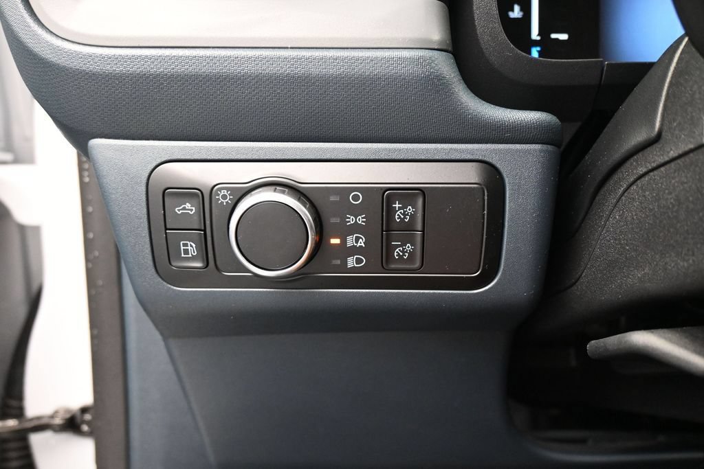 Certified 2025 Ford Maverick XL FWD image 13