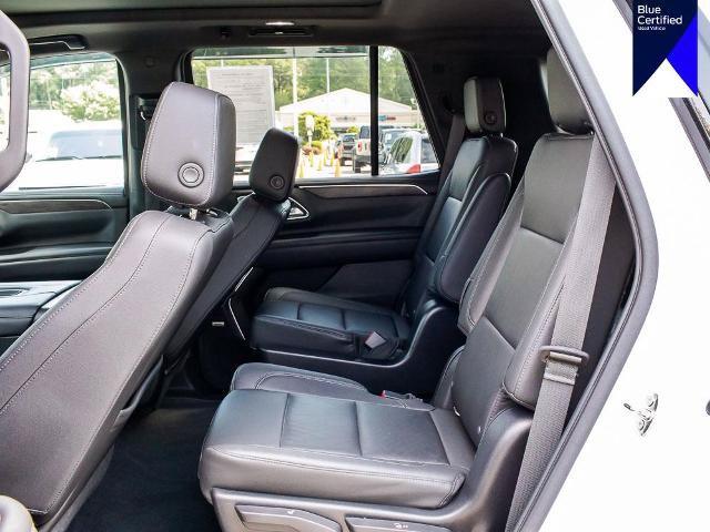 Used 2022 Chevrolet Tahoe Z71 w/ Luxury Package AWD/4WD image 16