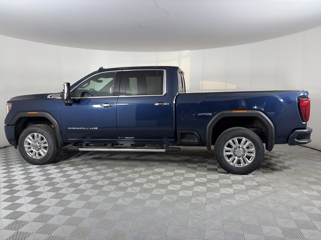 Used 2020 GMC Sierra 3500 Denali w/ Denali Ultimate Package image 2