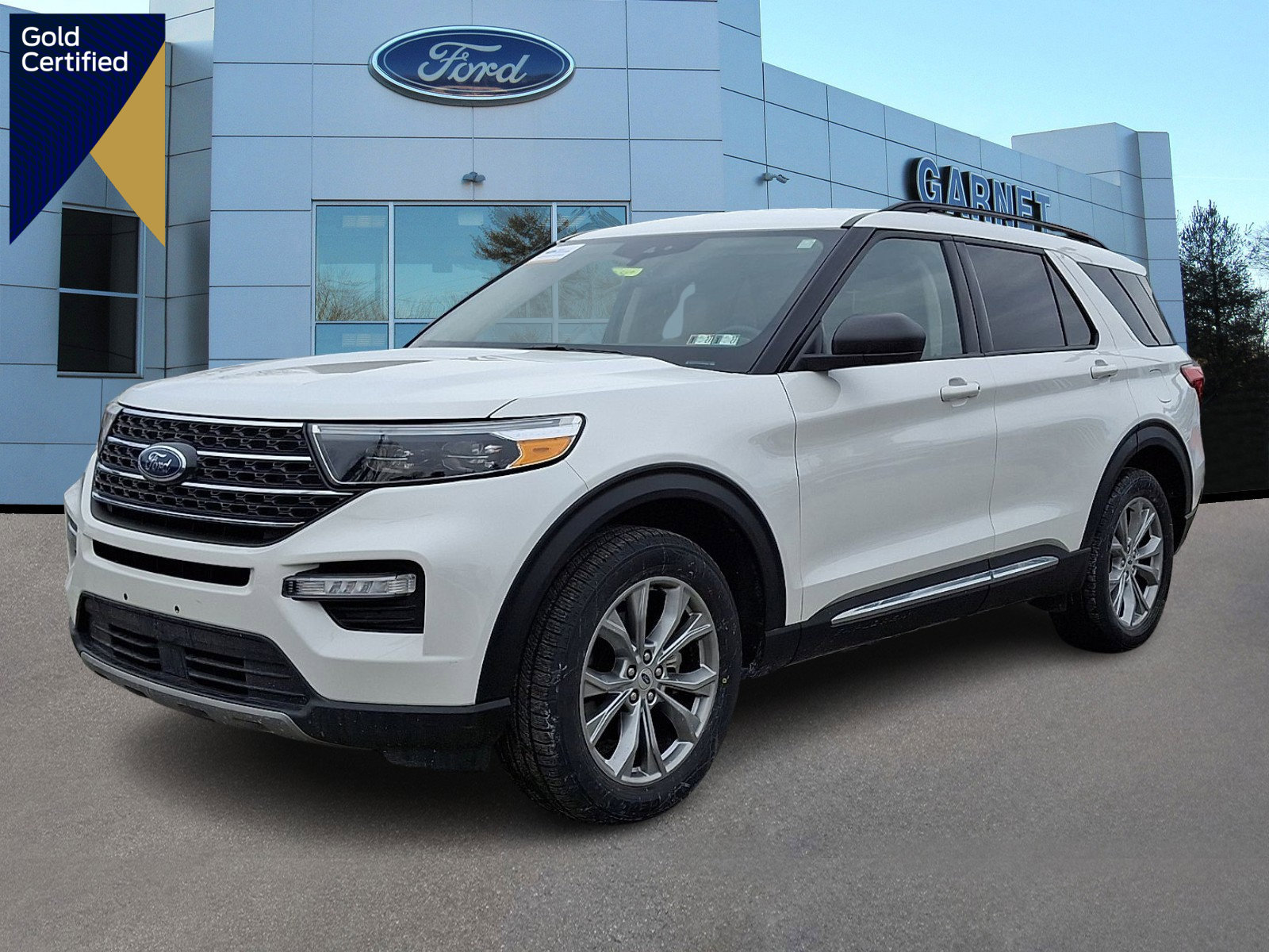 Certified 2023 Ford Explorer XLT w/ Equipment Group 202A