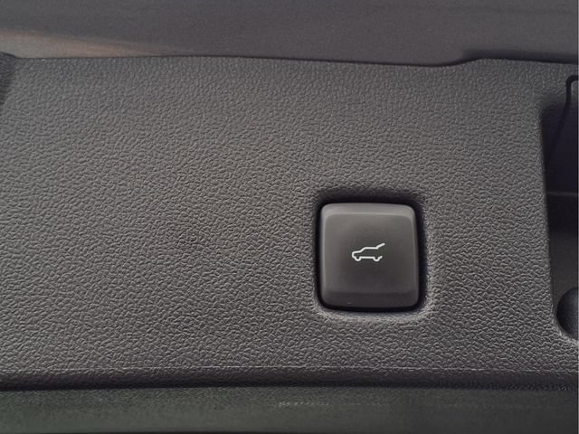 Certified 2024 Ford Escape Active w/ Cold Weather Package FWD image 6