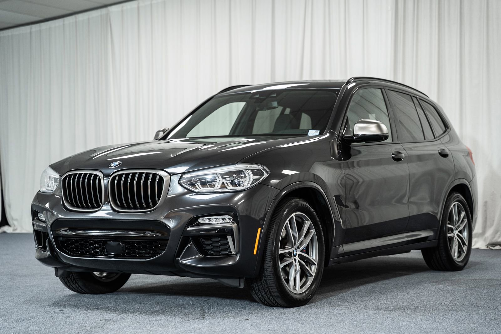 Used 2018 BMW X3 M40i image 3