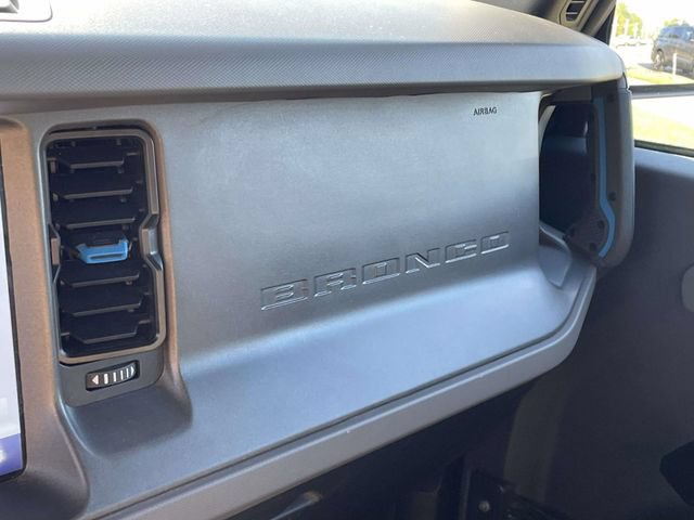 Certified 2024 Ford Bronco Black Diamond AWD/4WD image 30