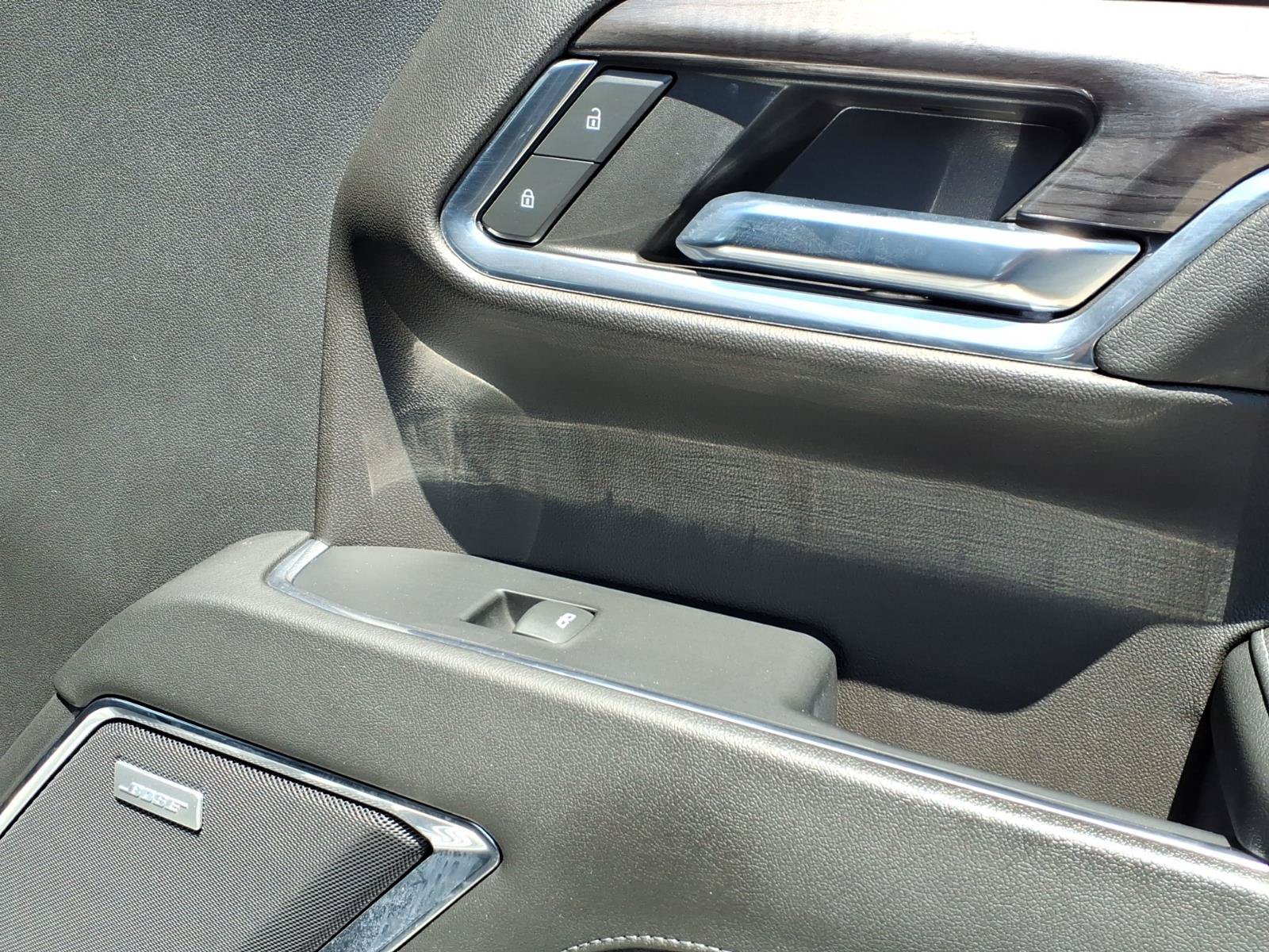 Used 2024 Chevrolet Silverado 1500 LTZ AWD/4WD image 20