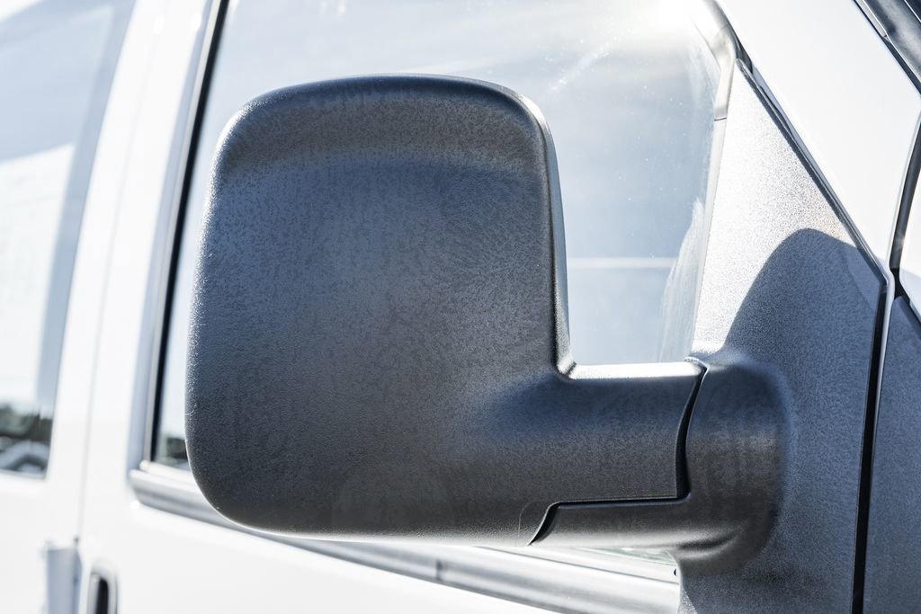 Used 2023 GMC Savana 2500 image 15