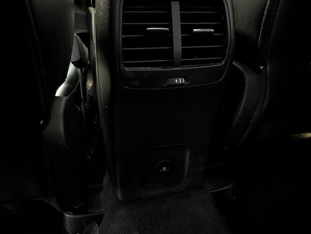 Certified 2024 Ford Escape Platinum AWD/4WD image 28