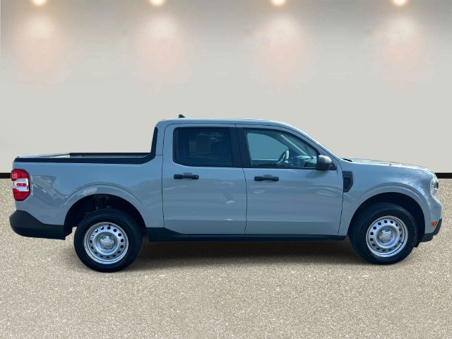Certified 2023 Ford Maverick XL FWD image 4