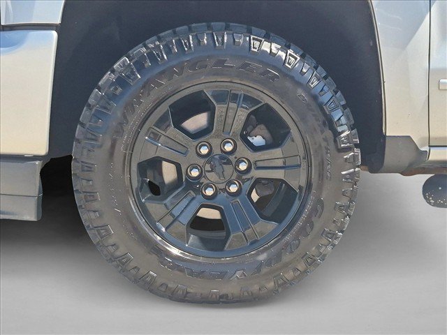 Used 2019 Chevrolet Silverado 1500 LT w/ All Star Edition AWD/4WD image 22
