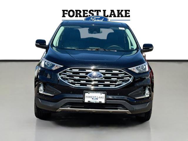 Certified 2024 Ford Edge Titanium AWD/4WD image 2