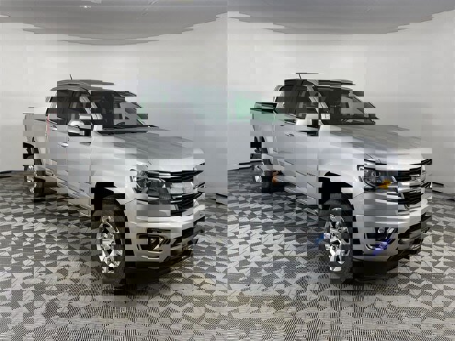 Used 2020 Chevrolet Colorado LT w/ Safety Package image 25