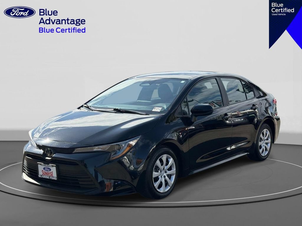 Used 2025 Toyota Corolla LE