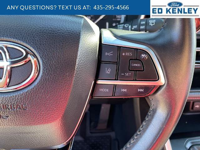 Used 2021 Toyota Highlander XSE AWD/4WD image 15