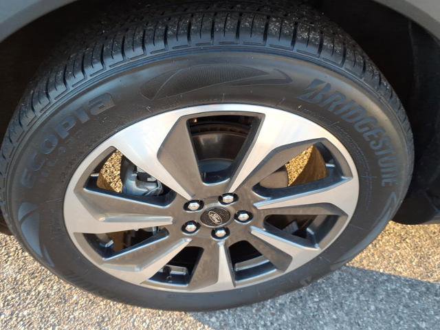 Certified 2023 Ford Escape Platinum image 6