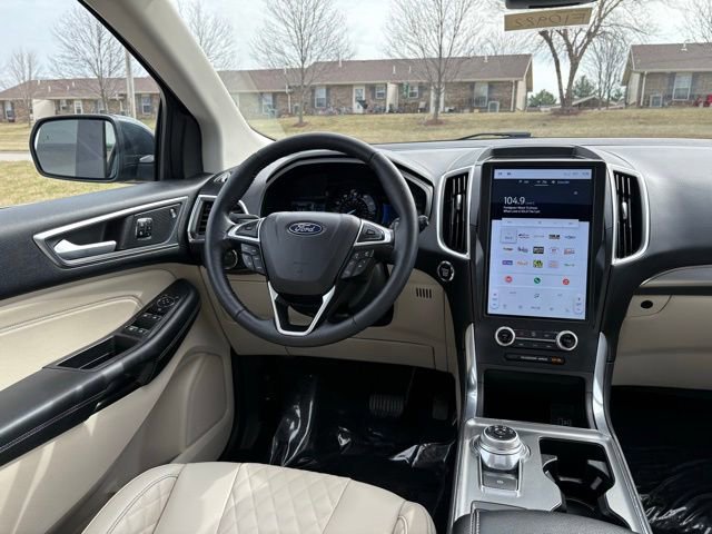 Certified 2024 Ford Edge Titanium AWD/4WD image 26