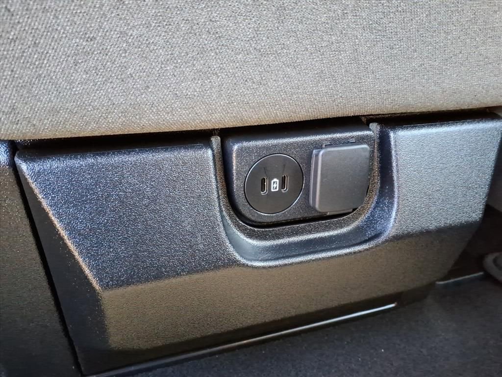 Certified 2025 Ford F150 XLT w/ Equipment Group 301A Standard image 12