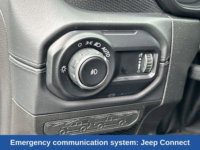 Used 2024 Jeep Wrangler Unlimited Rubicon AWD/4WD image 32