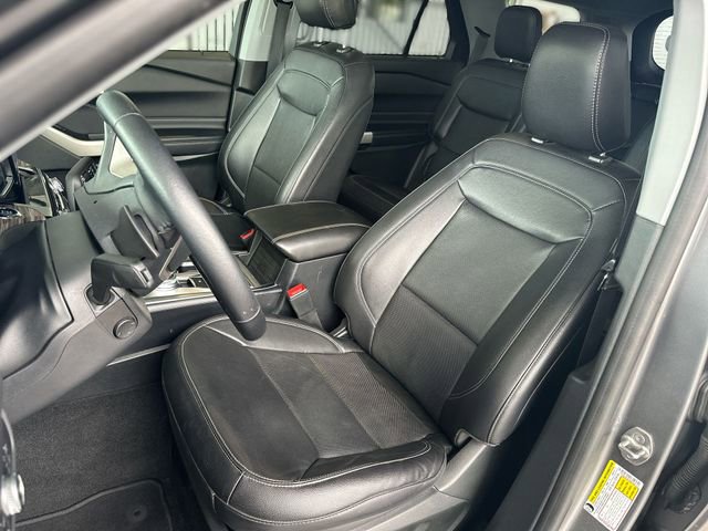 Certified 2021 Ford Explorer Limited w/ Hybrid Equipment Group 310A AWD/4WD image 12